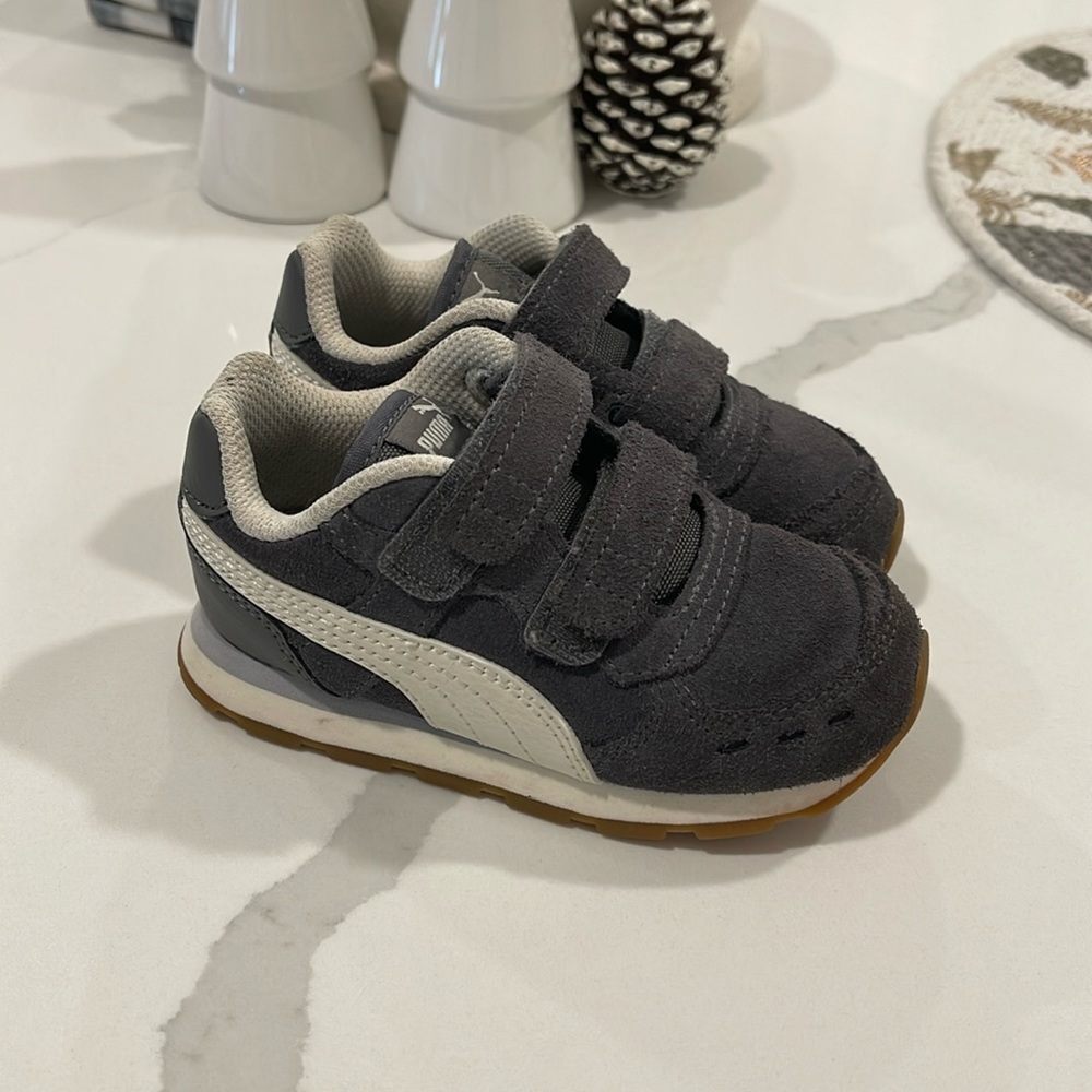 Puma toddler sneakers